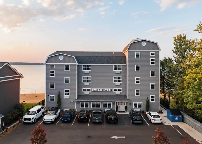 Alexandra Inn